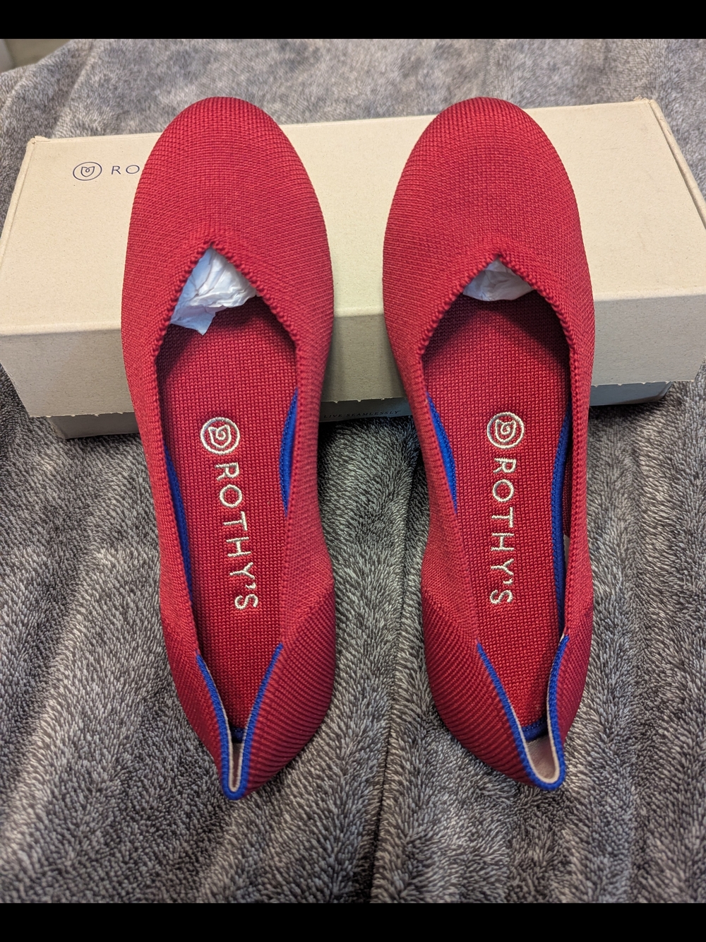 NWT Rothy's The Daily Flat Women's Red Knit Flats